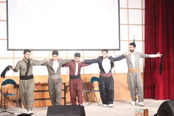 سه قدم مانده به یلدا